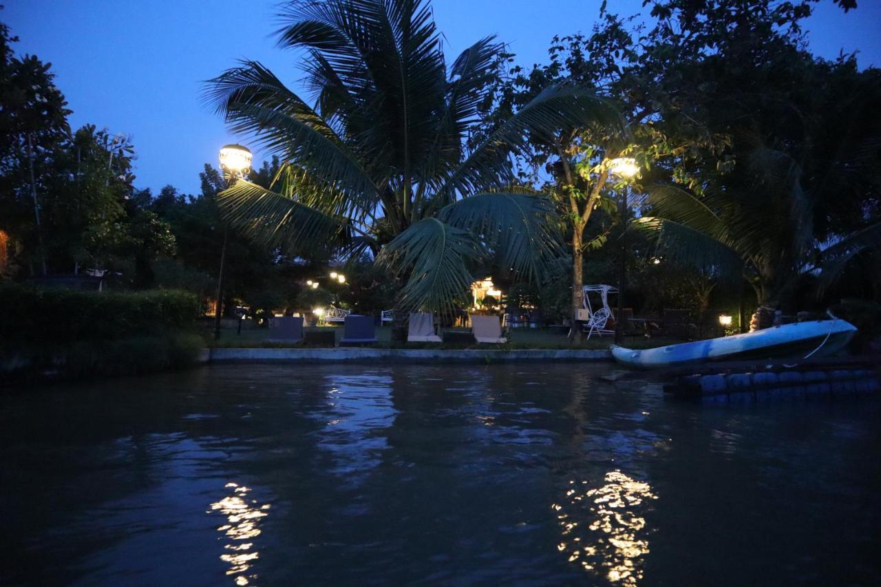 Saigon Riverside Retreat Hotel Ho Chi Minh City Exterior photo